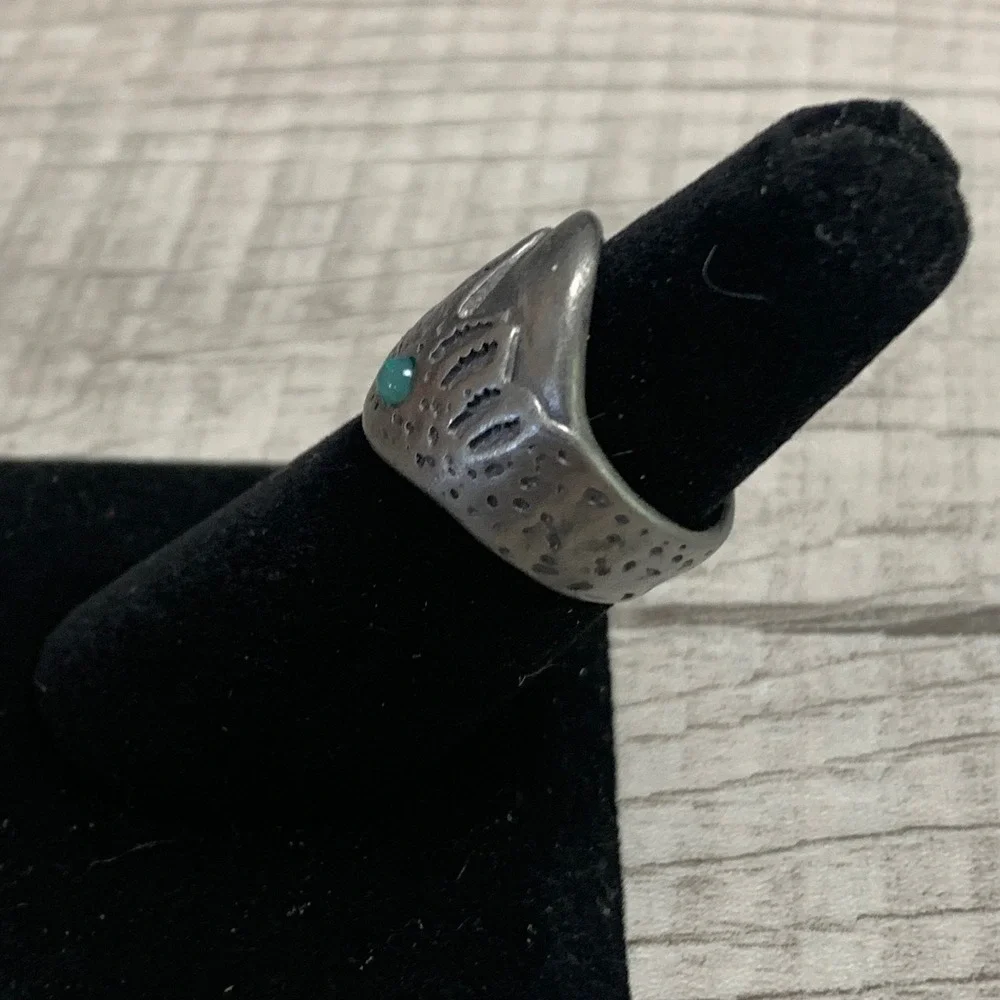 Southwestern Mountain Scene Ring Turquoise Accent Silver Tone Size 7.25